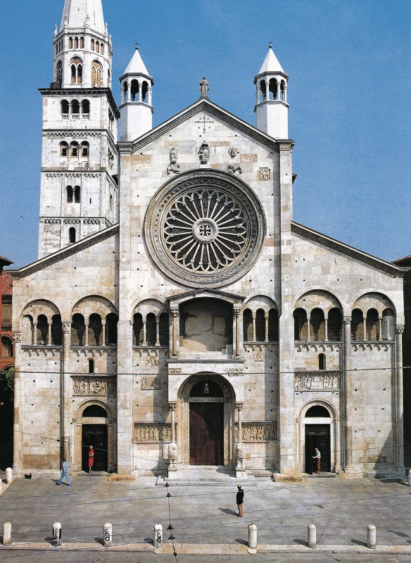 Facciata del Duomo di Modena
